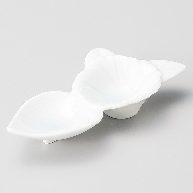 和食器 小さな青白磁花葉 小鉢 15 5 7 5 2 7cm うつわ 陶器 おしゃれ おうち 食器専門店 白いごはん器のお店 らいすぼーる